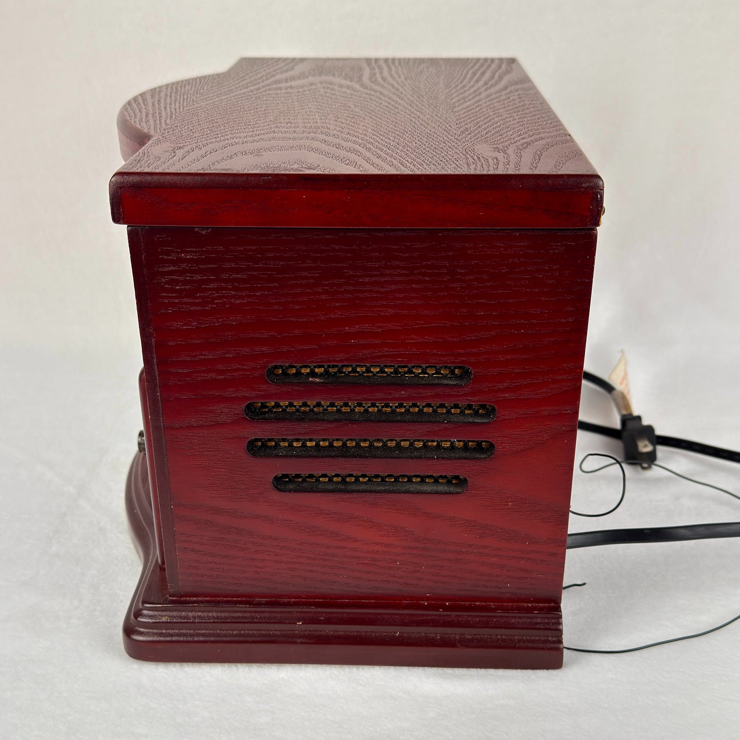 Emerson Retro Wood Radio