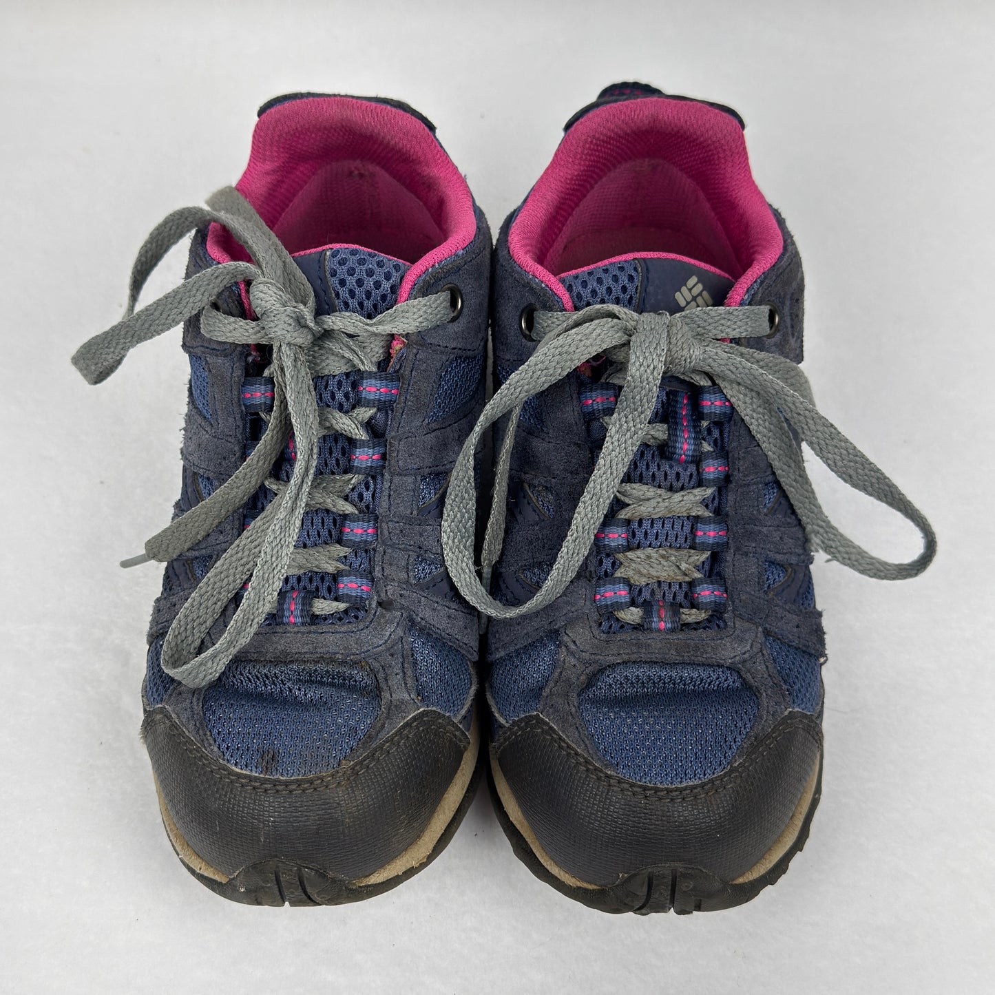 Columbia Hiking Shoes (Youth 2)