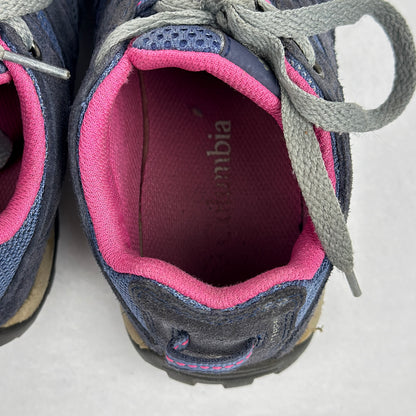 Columbia Hiking Shoes (Youth 2)