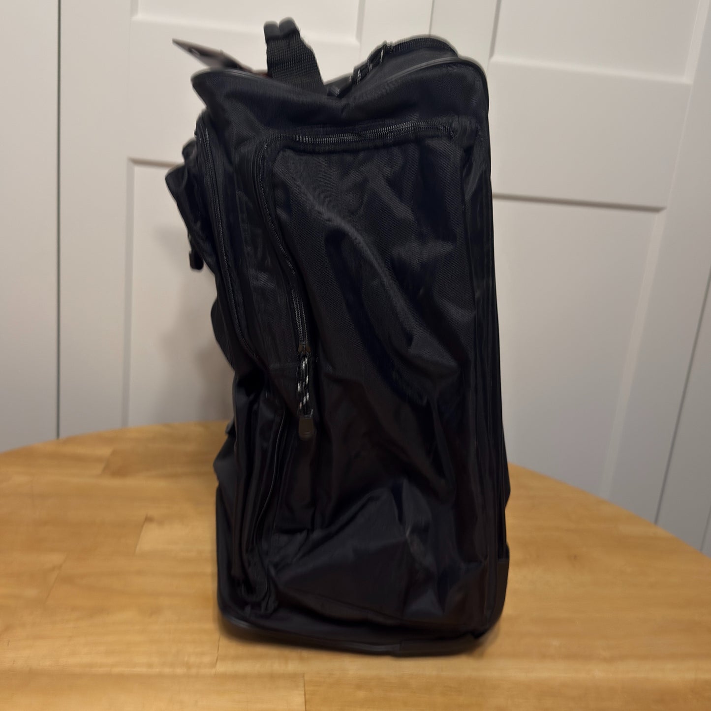Wilson Ultimate Rolling Bag