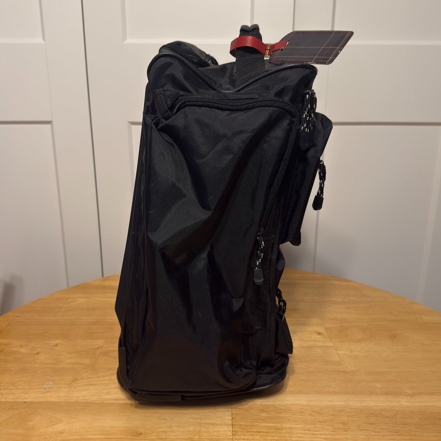 Wilson Ultimate Rolling Bag