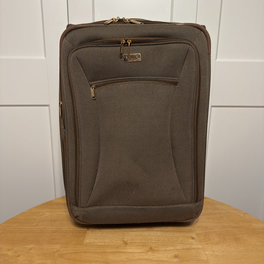 London Fog Rolling Suitcase
