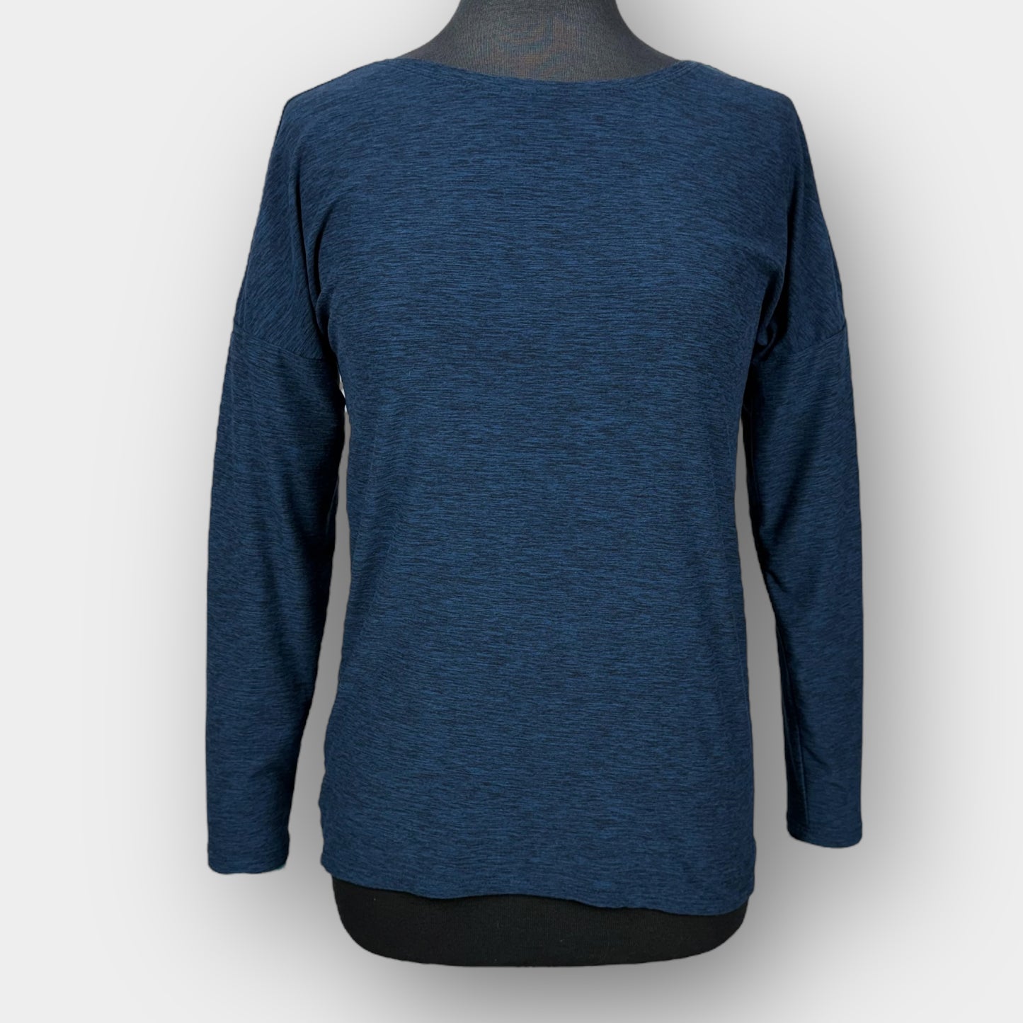 Kyodan long sleeved top