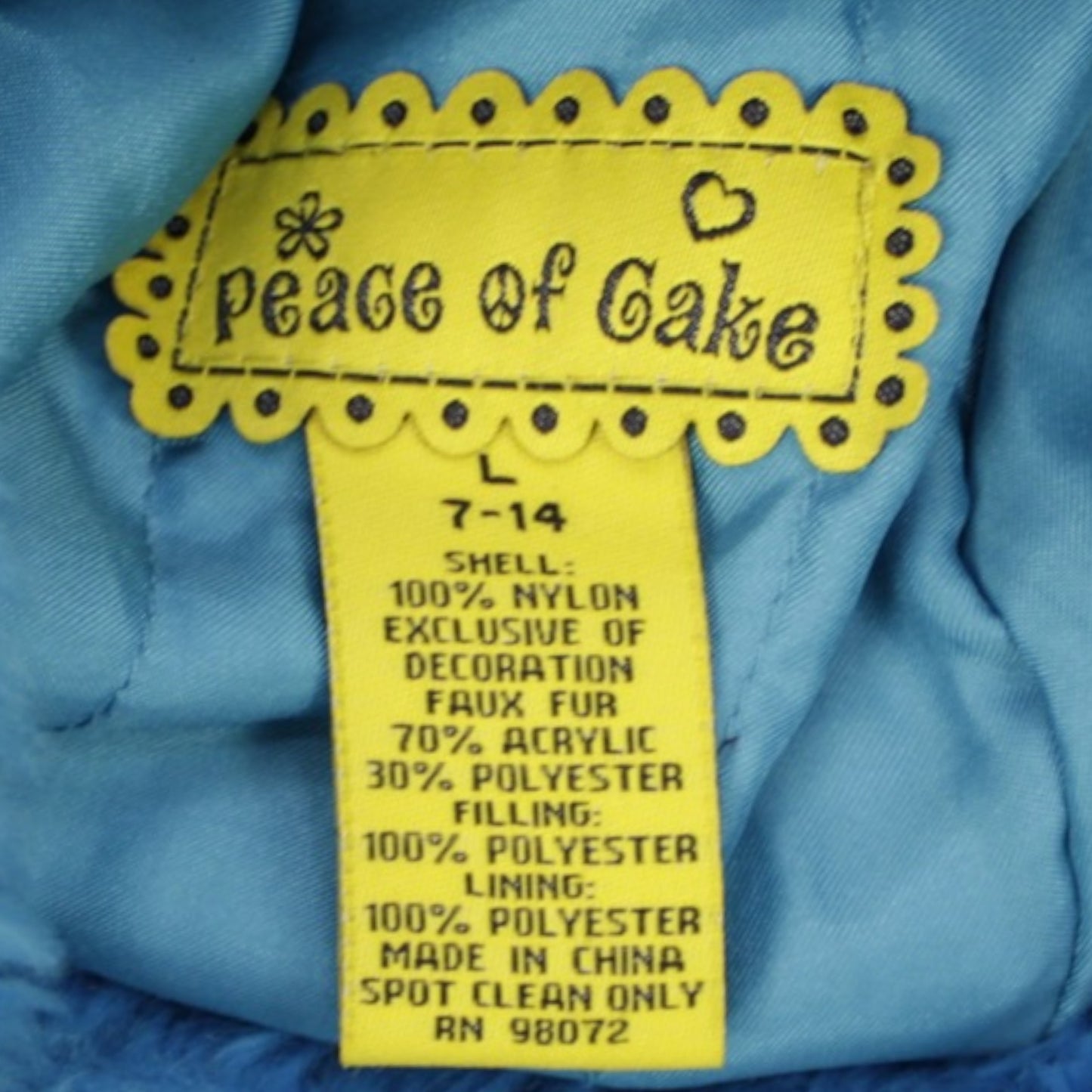 Peace of cake trapper hat