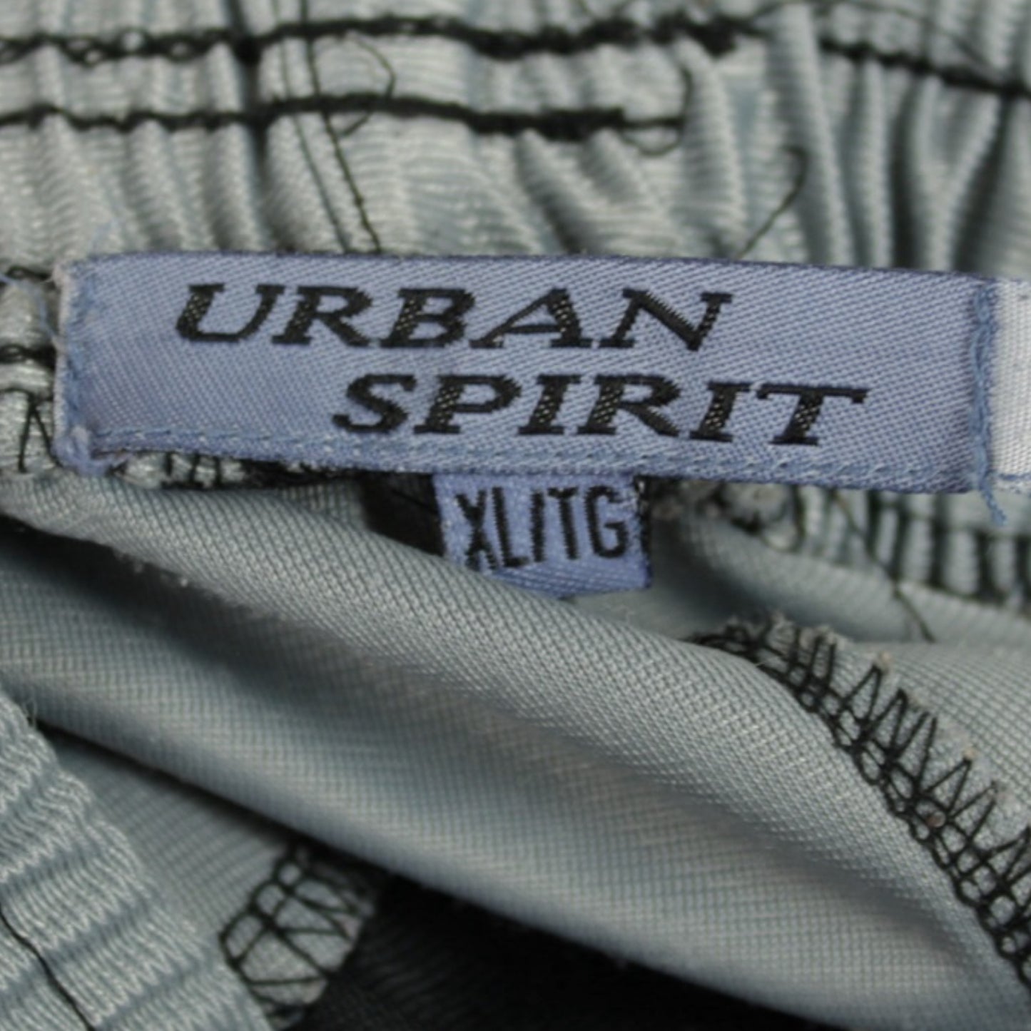 Urban Spirit short