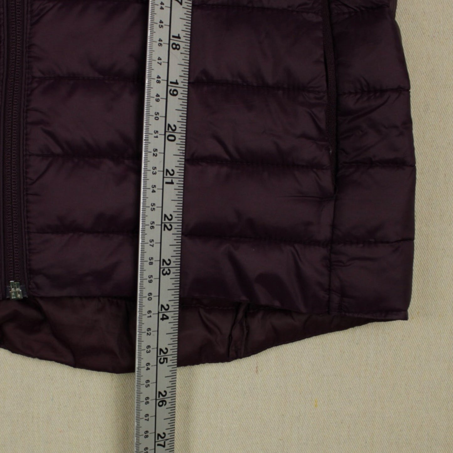 Old Navy Active puffer jacket (M)