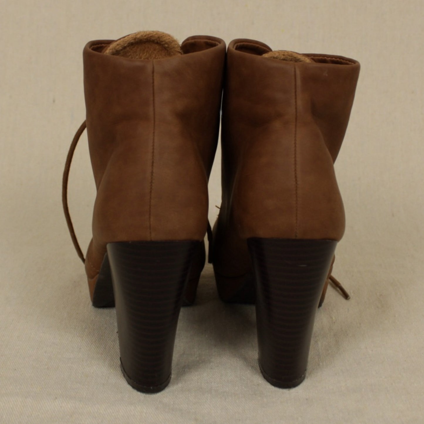 Bamboo boot (7.5 or 37.5)