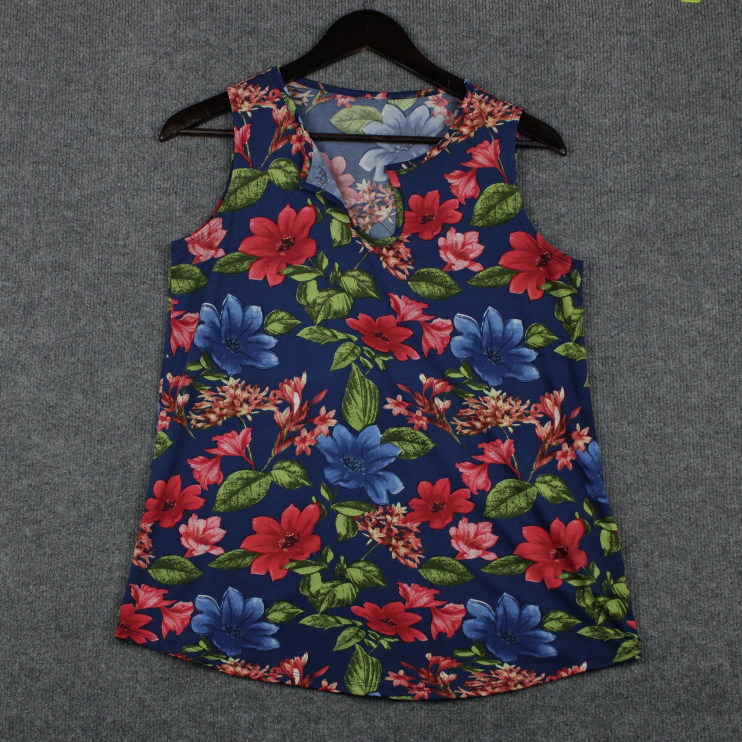 Sleeveless blouse