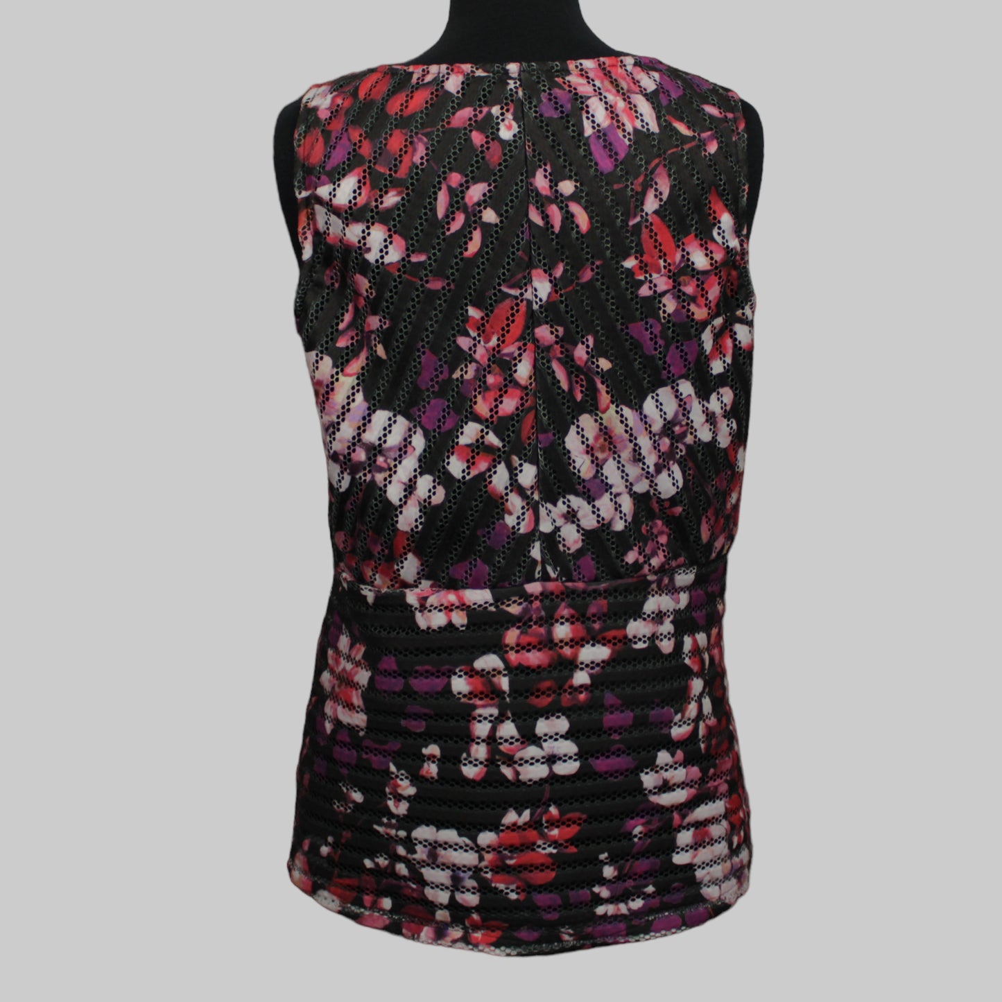 Ricki's sleeveless top