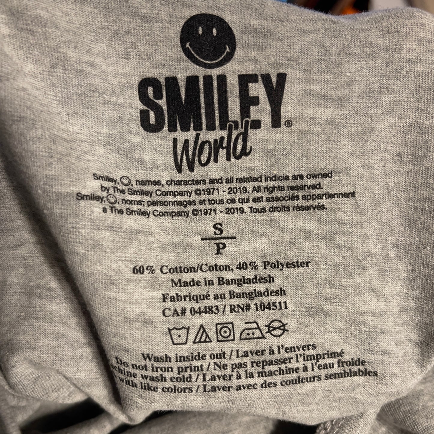 Smiley World t-shirt (nwt)