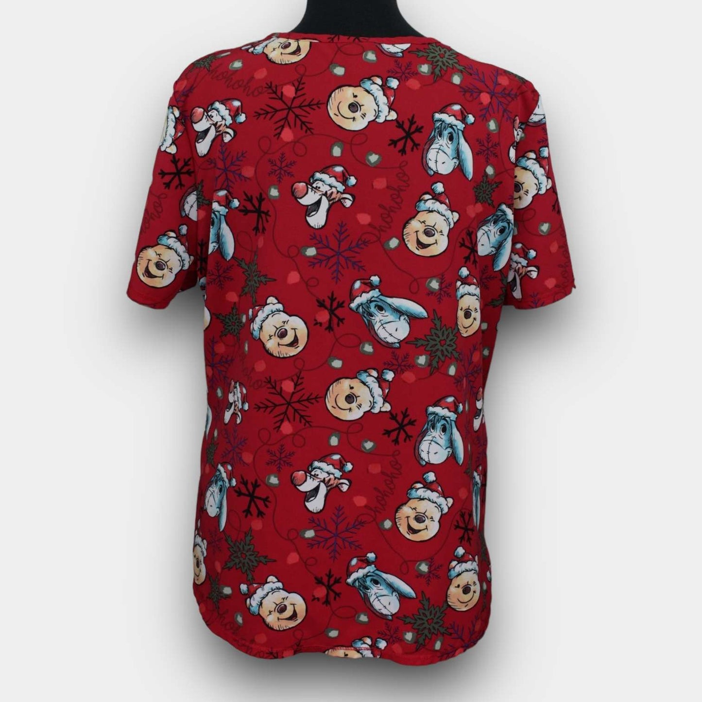 Winnie the Pooh scrub shirt (L)