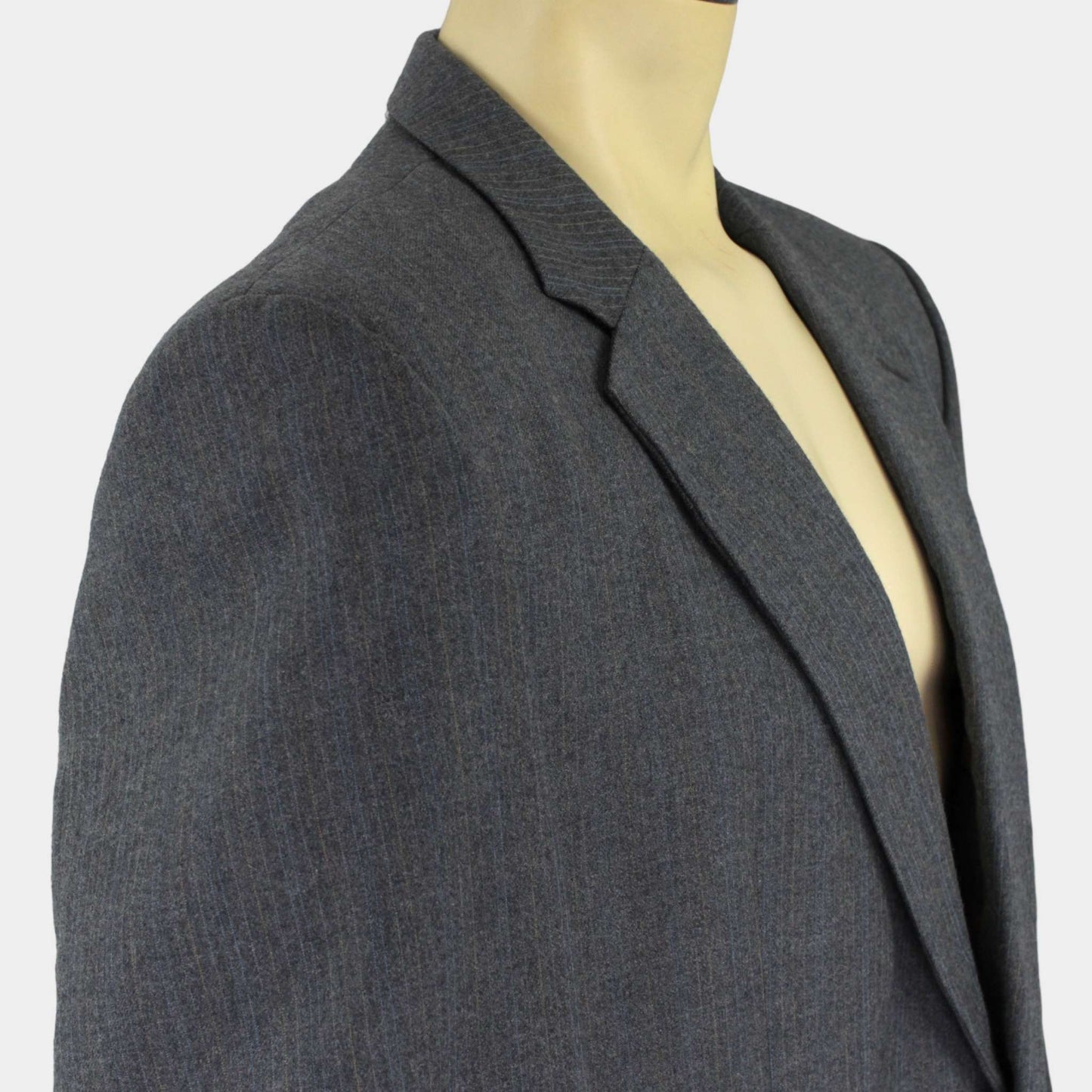 Fraser's suit