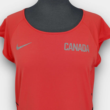 Nike dri-fit top