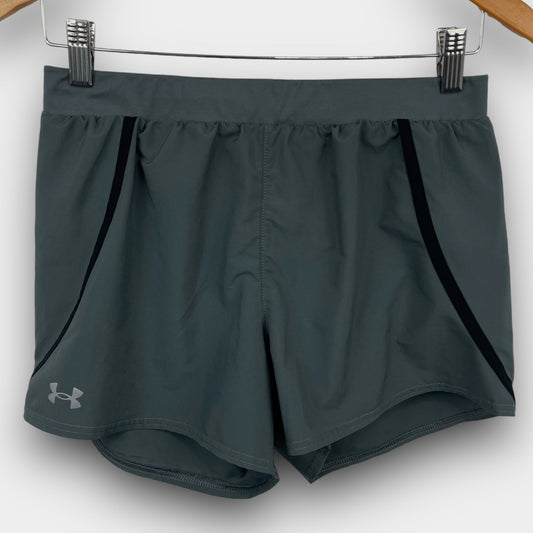 Under Armour short