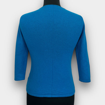 In Cashmere sweater