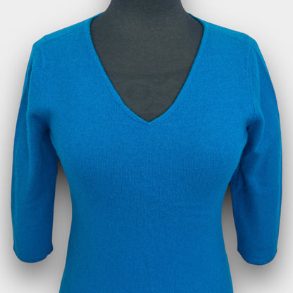 In Cashmere sweater