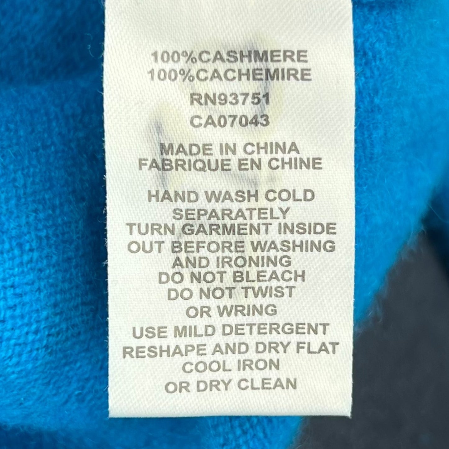 In Cashmere sweater