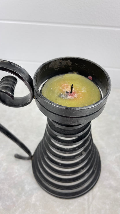 Candle holder