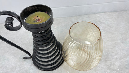 Candle holder