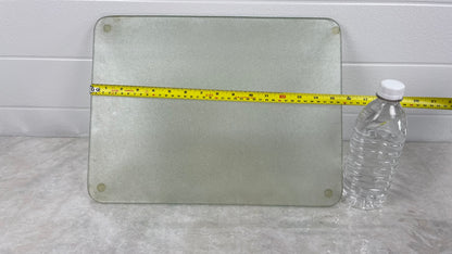 Glass cutting board