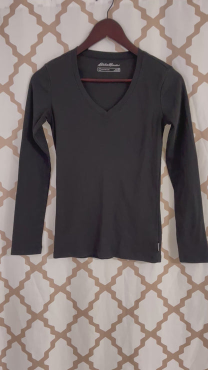 Eddie Bauer long sleeve t-shirt