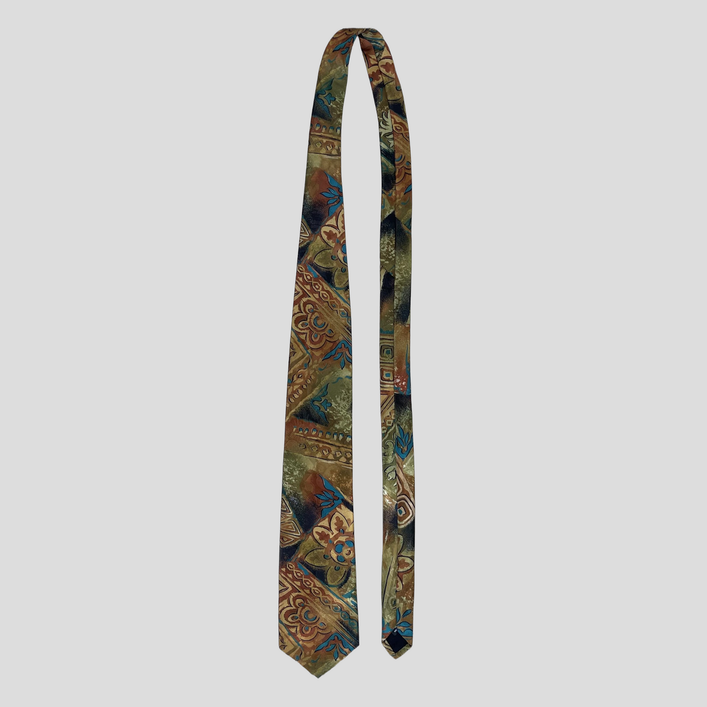 Executive Club by Manhattan tie