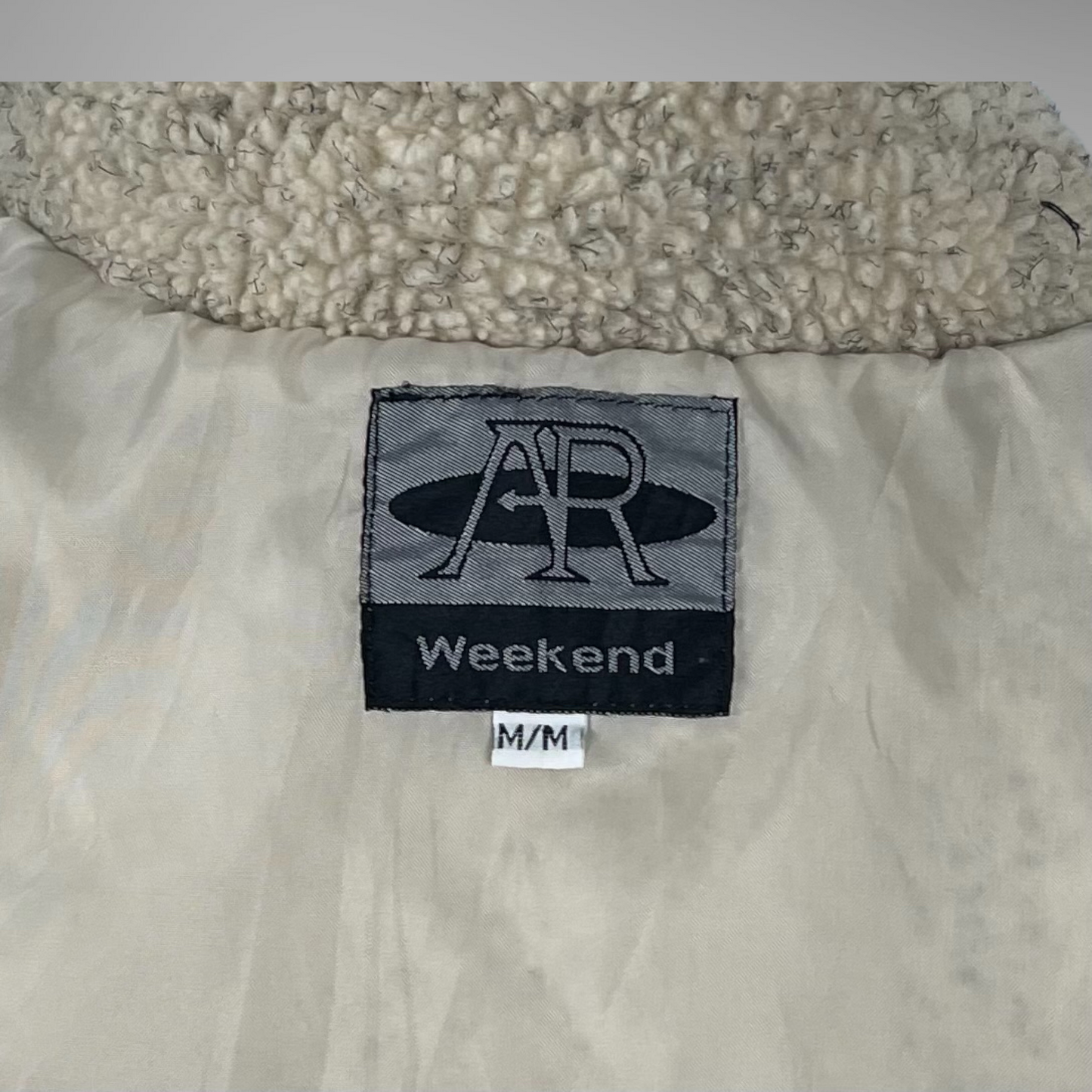 AR Weekend vest