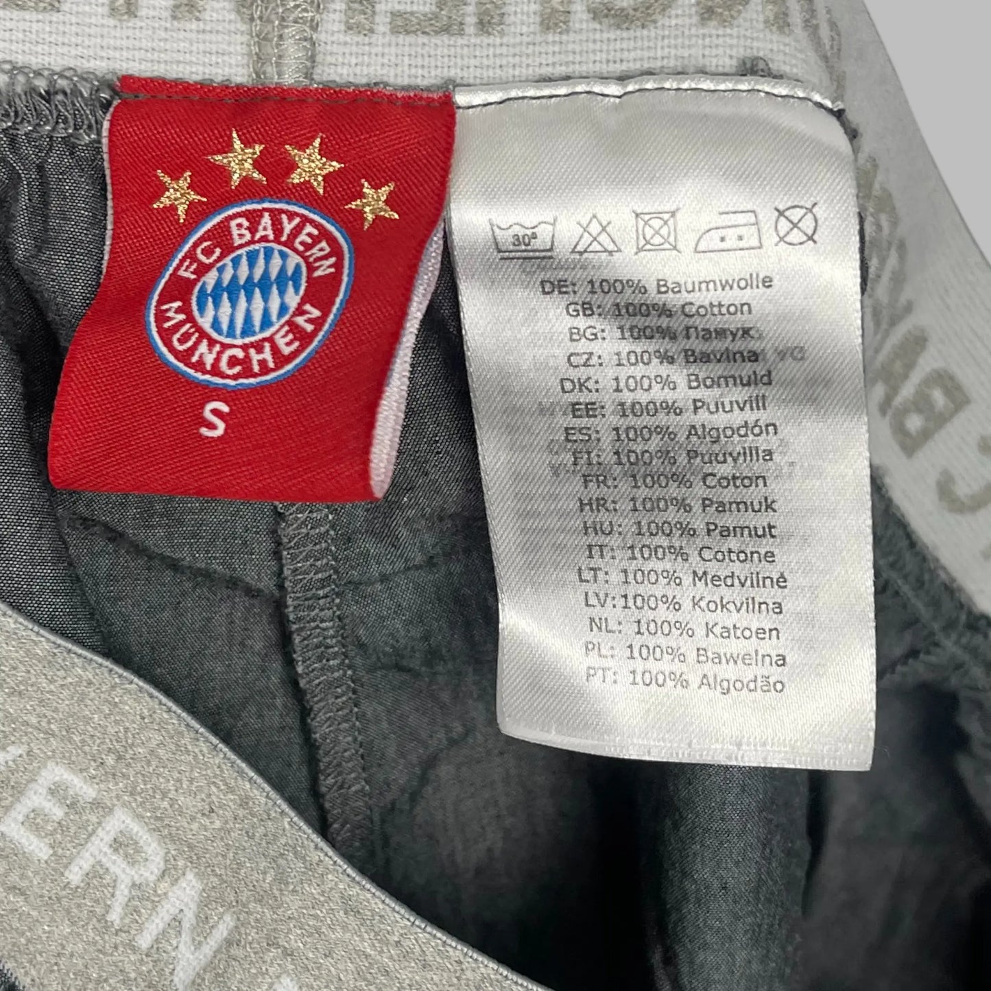 (missing) FC Bayern Munchen short - Image #3