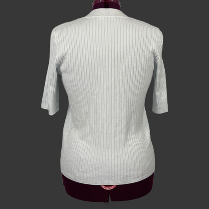 Ricki's light sweater