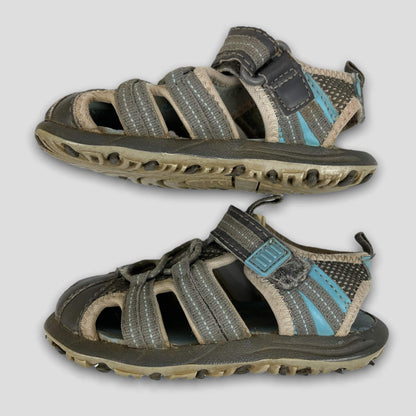 Unknown brand sandal (6 toddler)