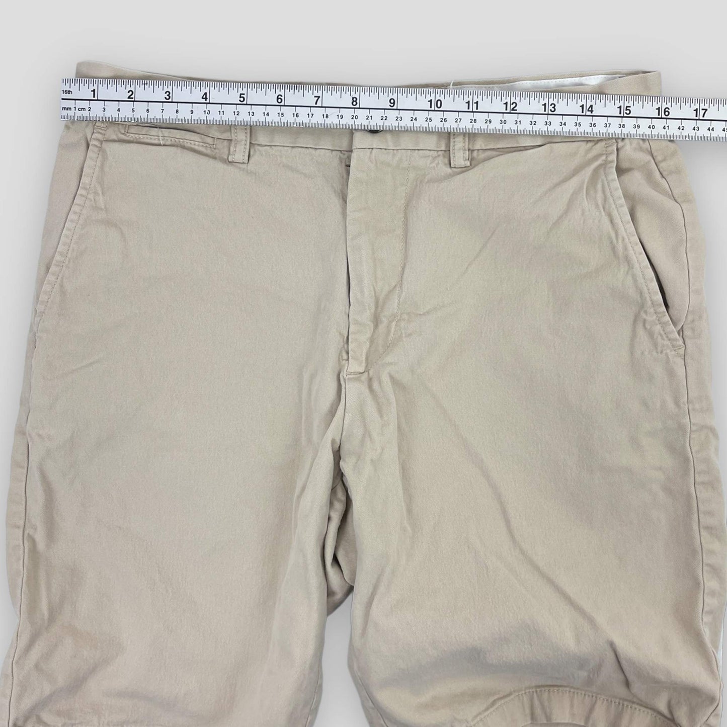 Old Navy Ultimate Slim short