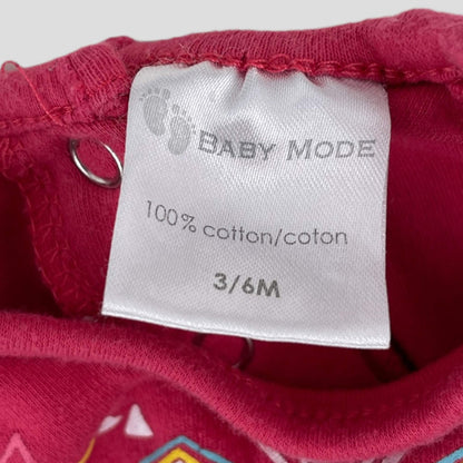 Baby Mode sleeveless onesie