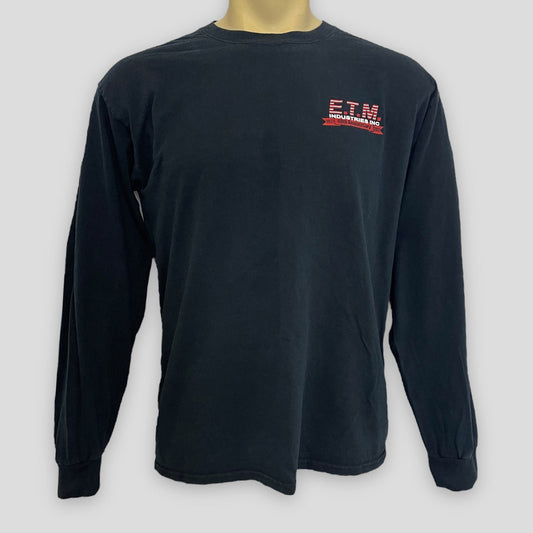 Gildan long sleeve t-shirt