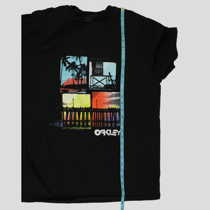 Oakley t-shirt