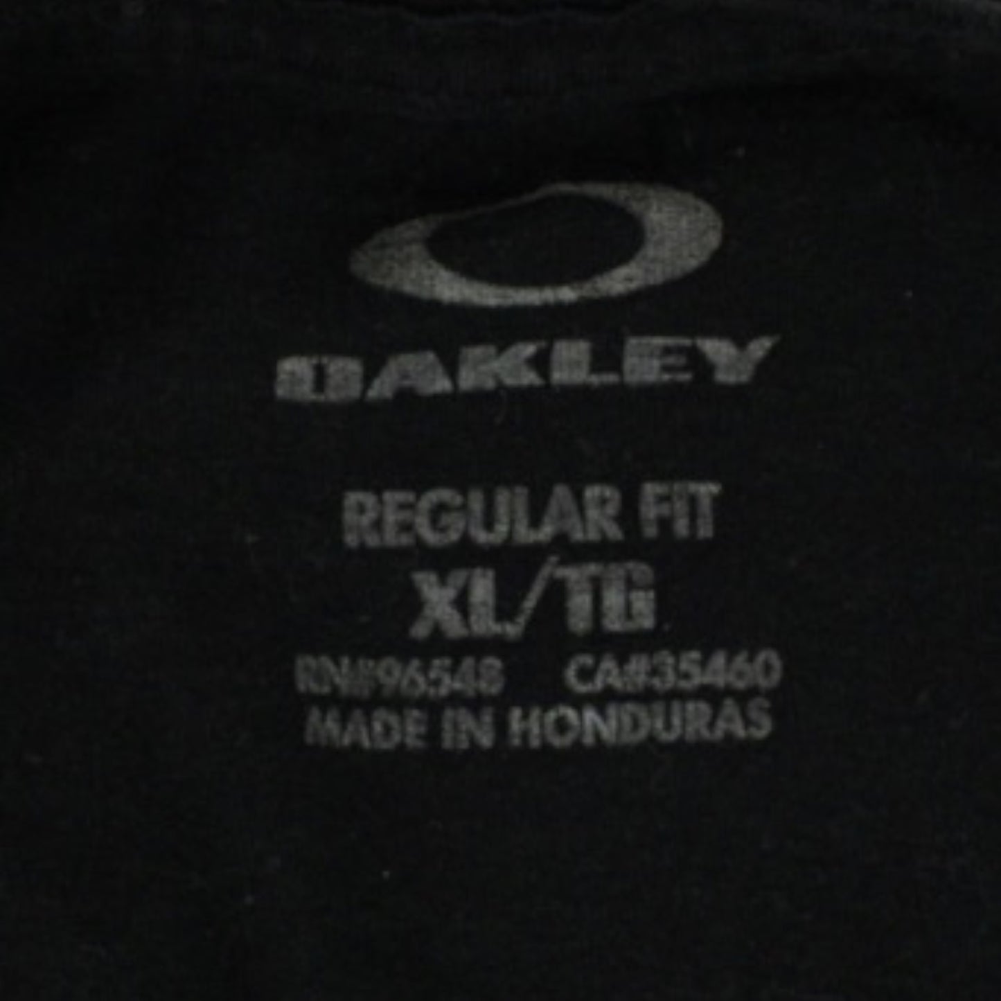 Oakley t-shirt