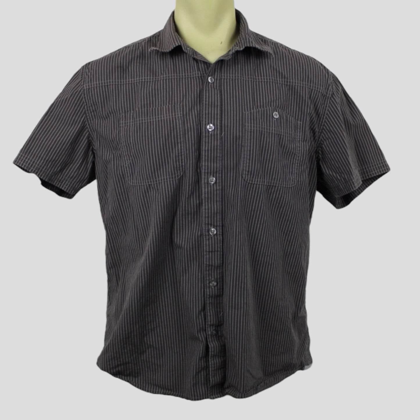 RW & CO shirt