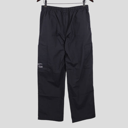 White Cross scrub pant (M)